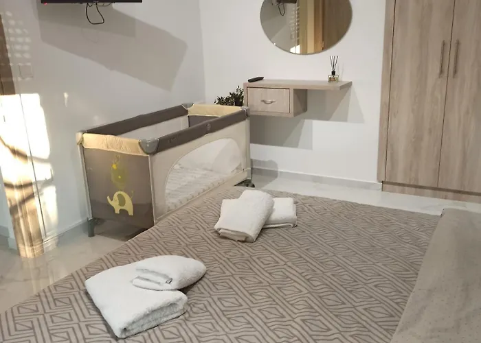 Nest Of Paradise Tríkala